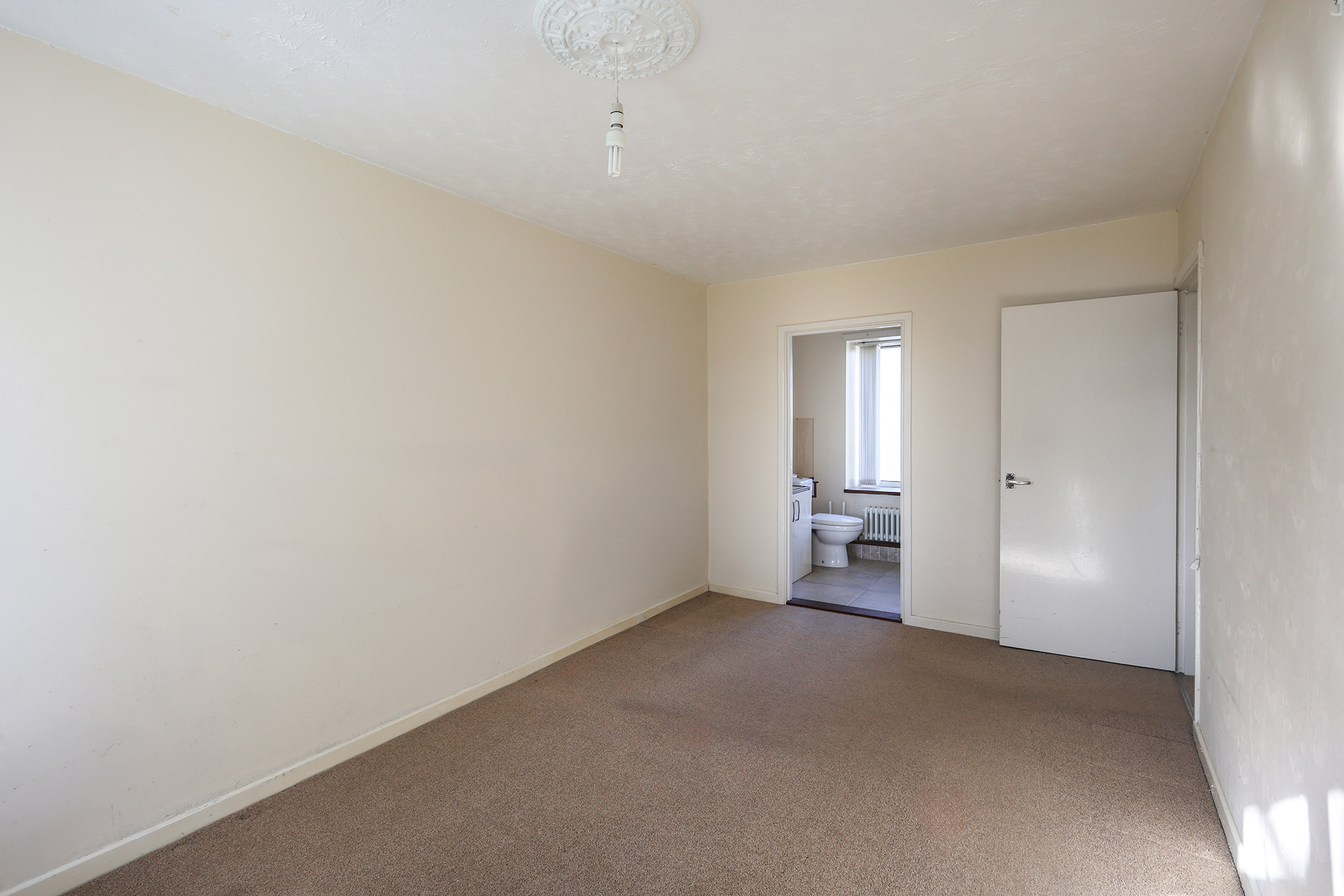 Mountfield Court, First Floor Apartment photo 11