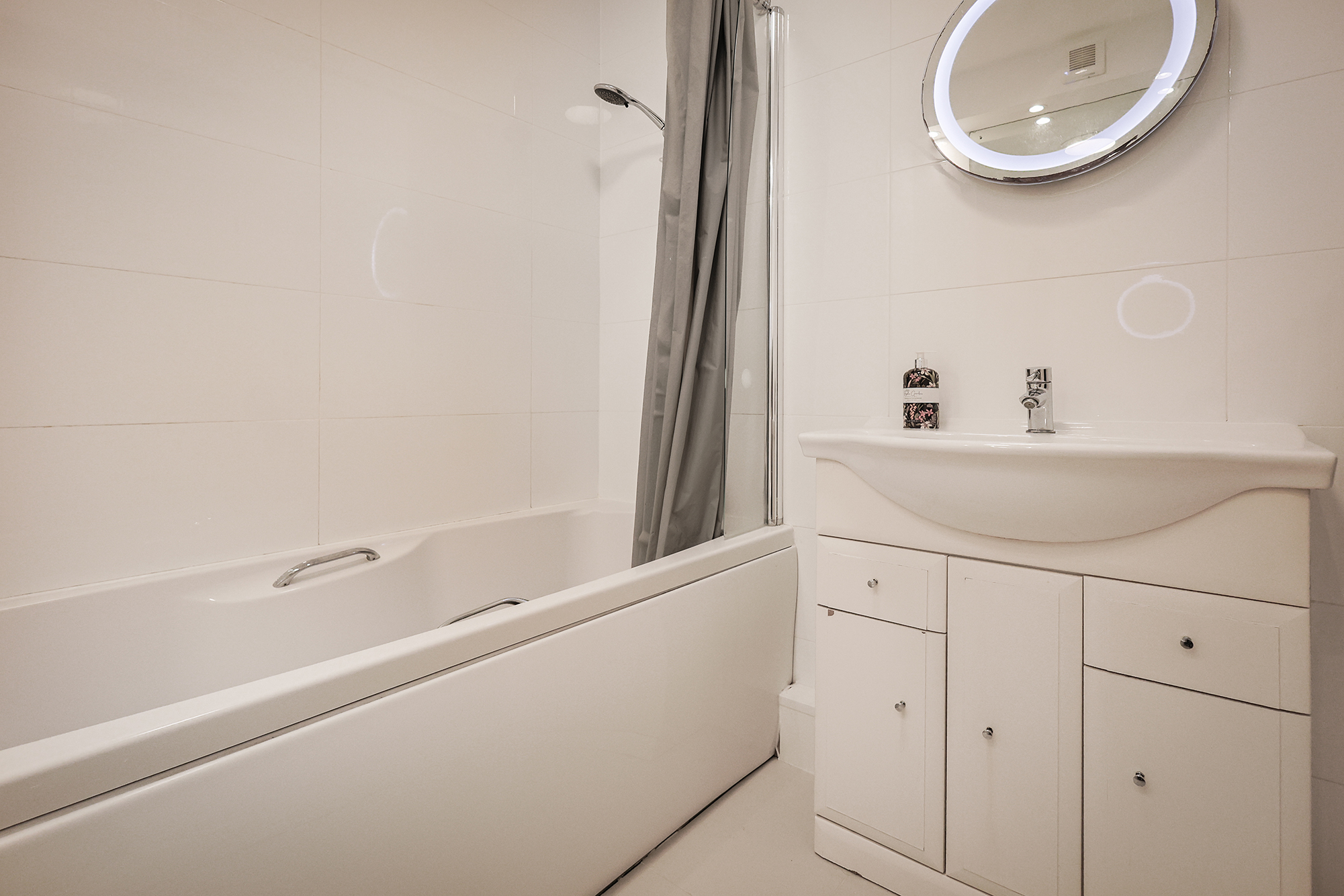 Apartment 2, Millmount photo 7
