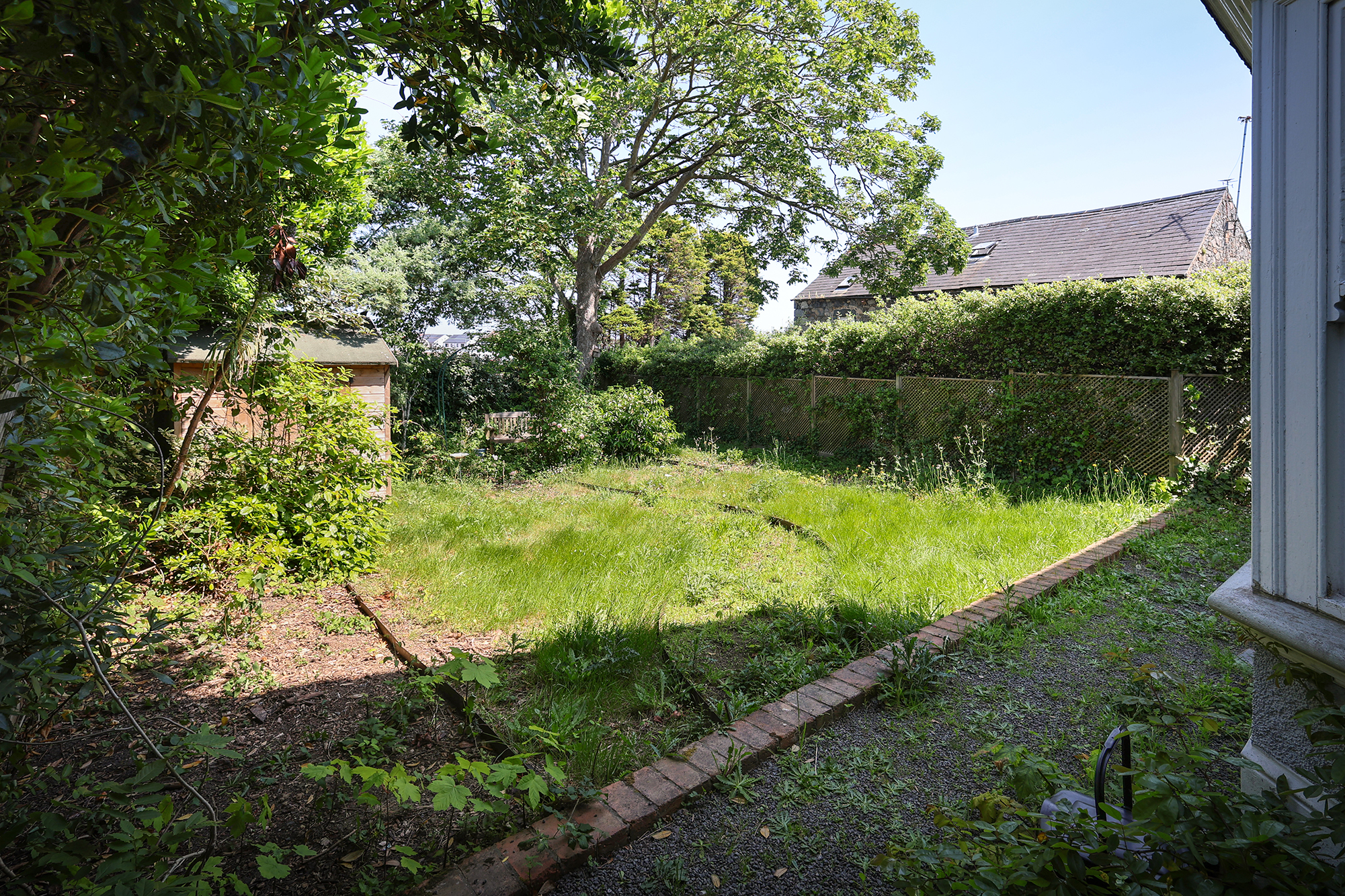 Holly Lodge photo 13