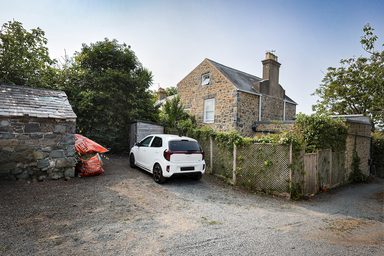 Holly Lodge photo 16