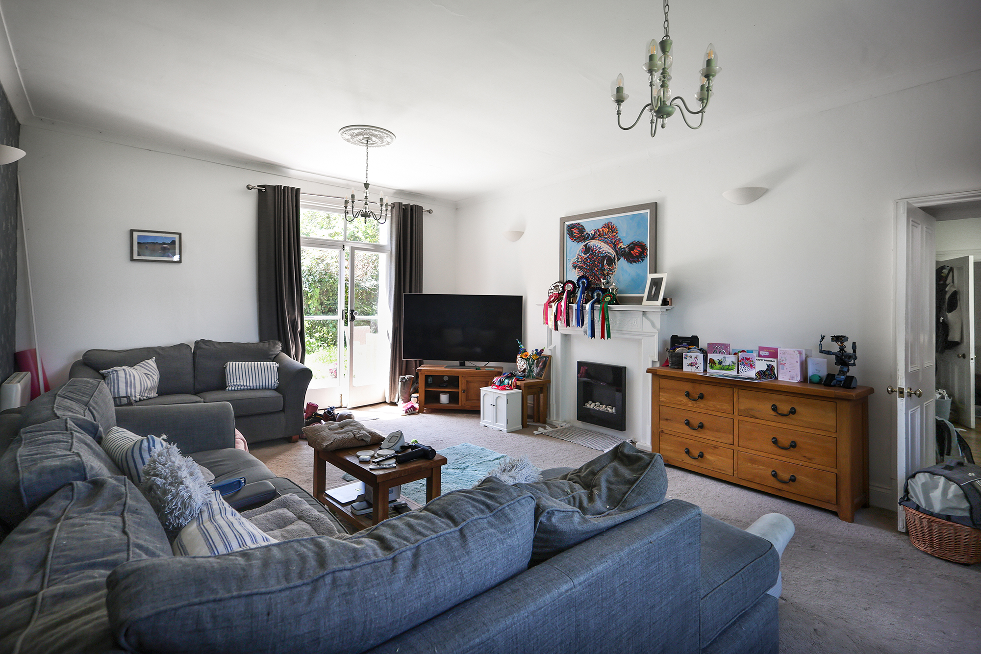 Holly Lodge photo 2