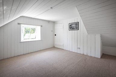 Holly Lodge photo 12