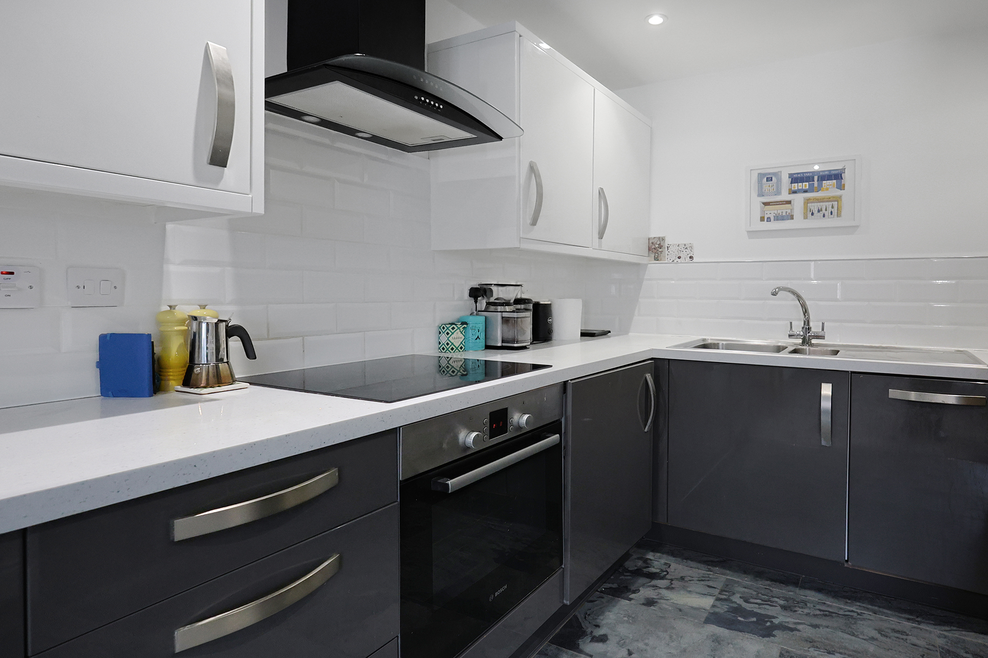 Flat 4, 21, Victoria Road photo 4