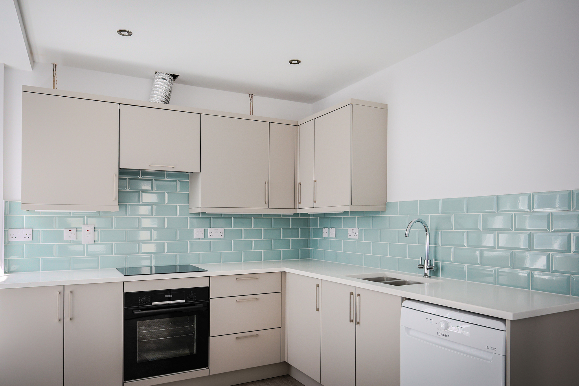 Flat 3, 42-46 High Street photo 2