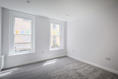 Flat 5, 42-46 High Street photo 9