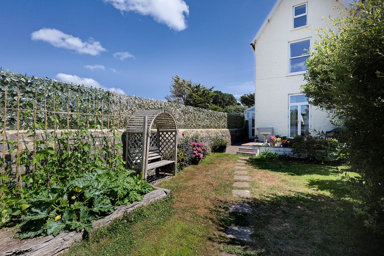 2, Mullavilly photo 1