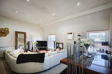 Flat 2, Farnborough House photo 2