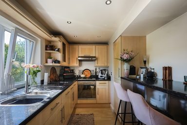 Flat 2, Farnborough House photo 4