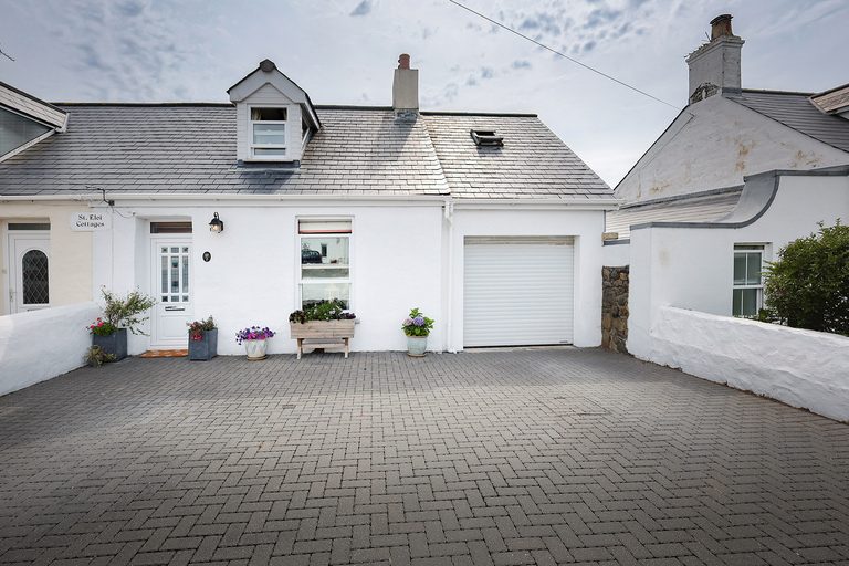 2, St Eloi Cottages photo 1