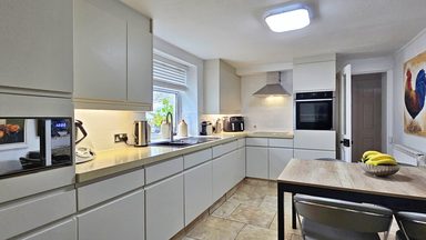 Netherfield photo 20