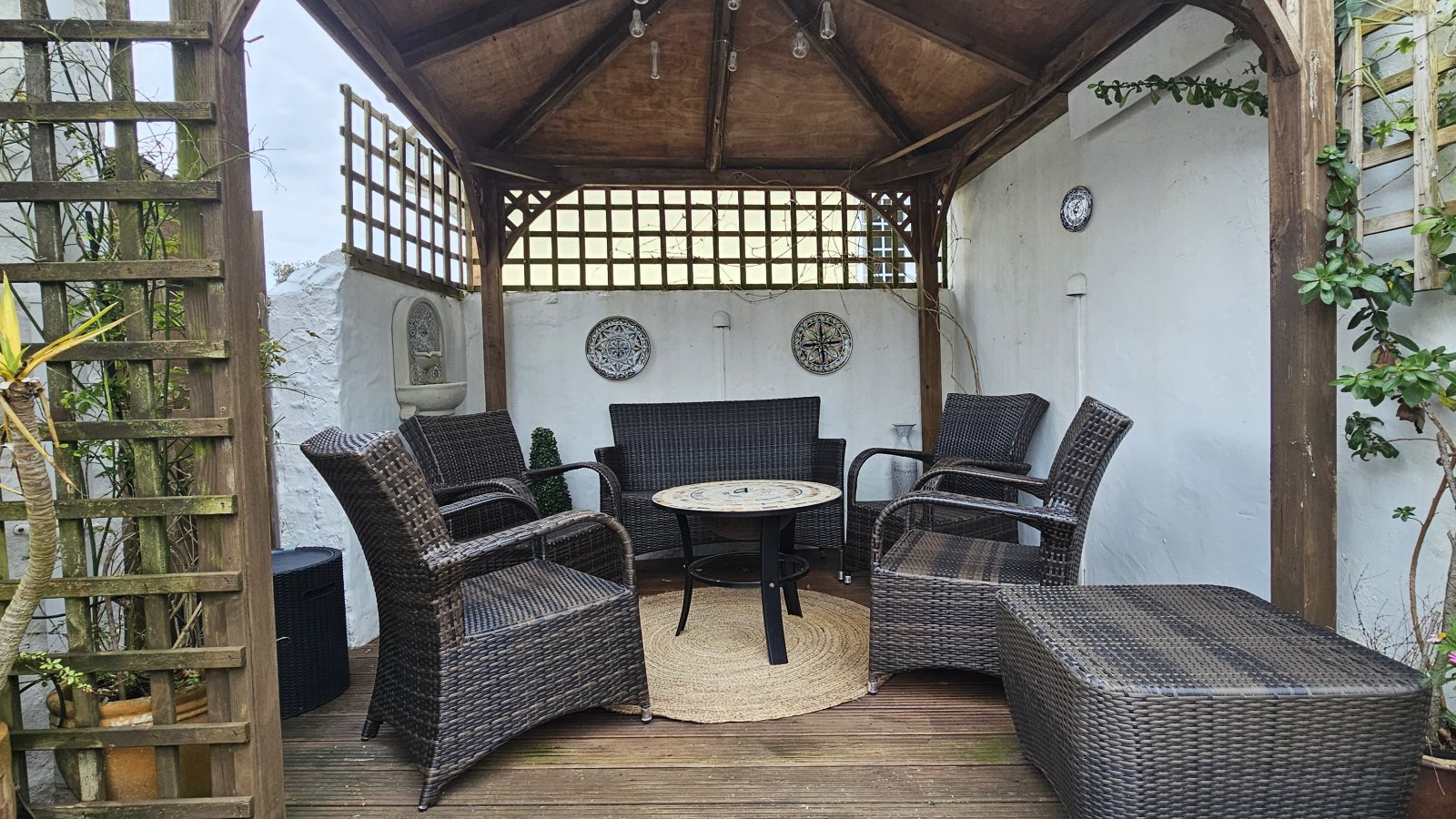 Netherfield photo 21