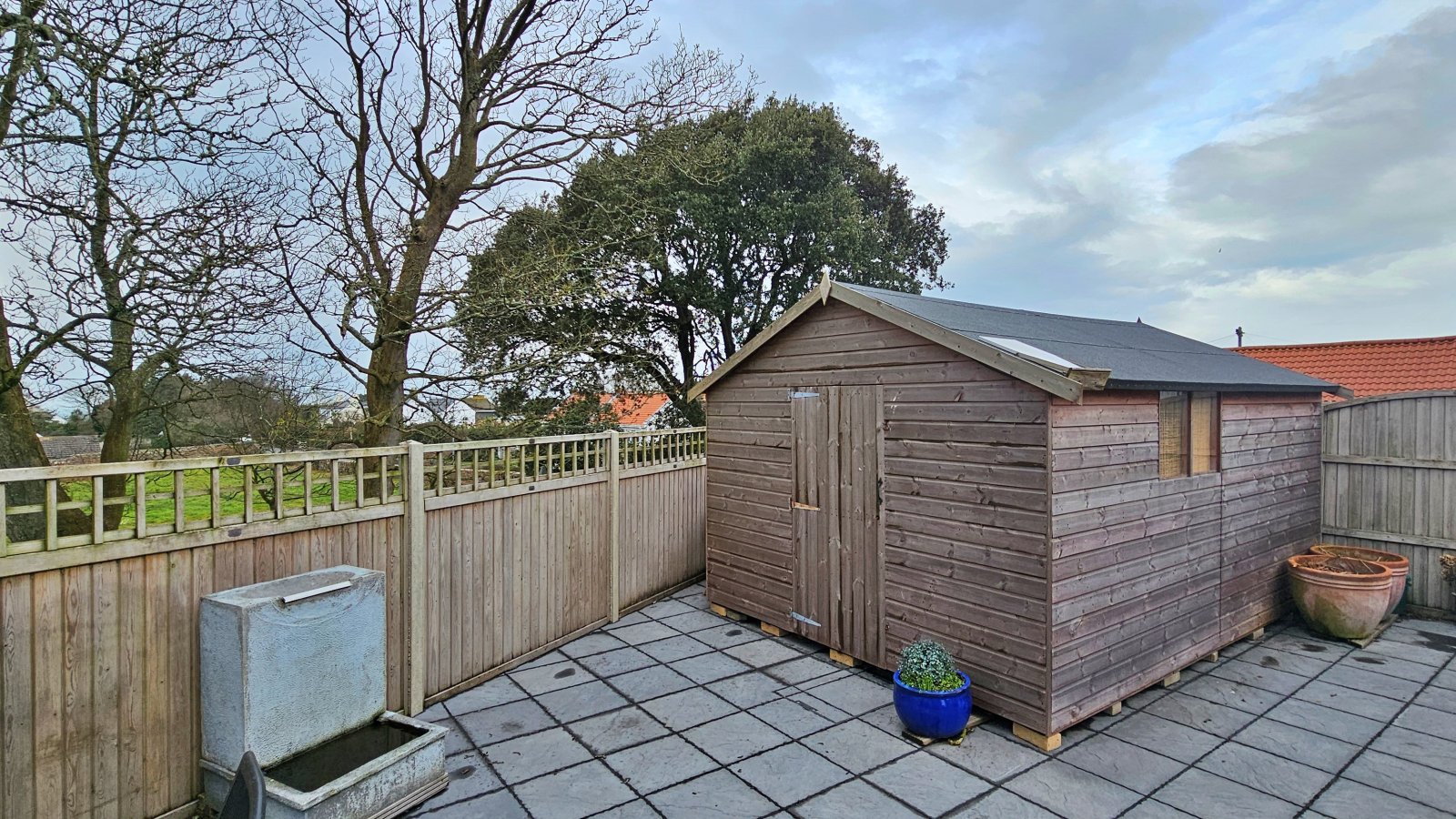 Netherfield photo 23