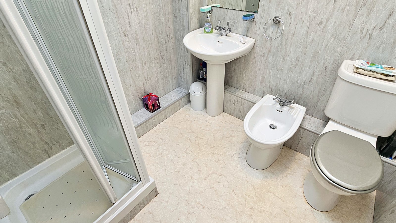 3 Catharina Court photo 9