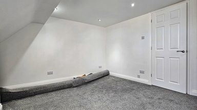 3, Hillside photo 9