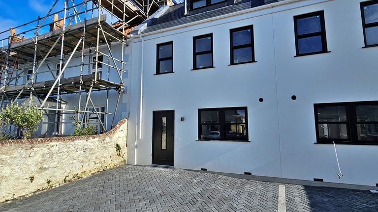 La Rochelle Development
