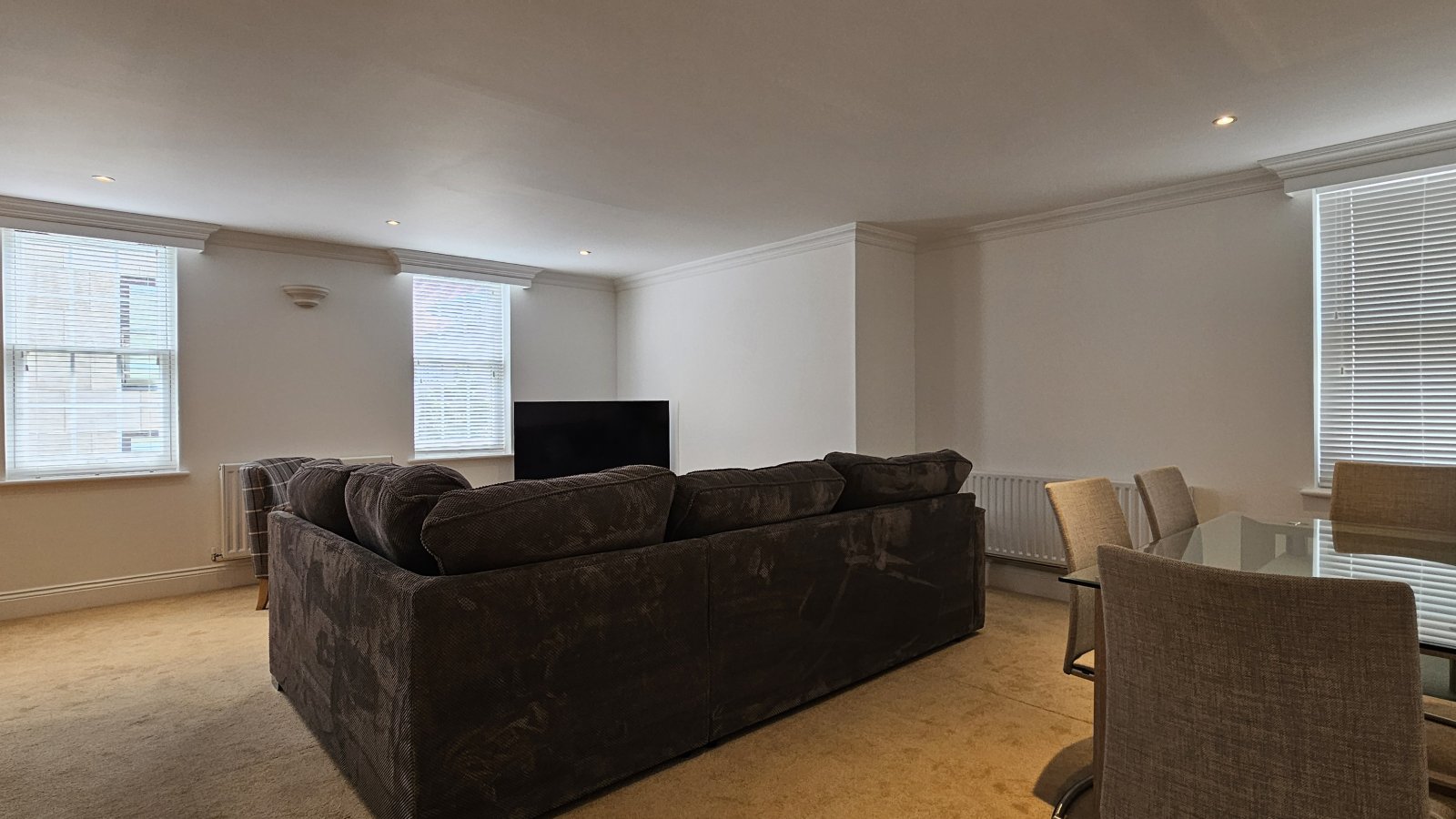 Pavilion House photo 3