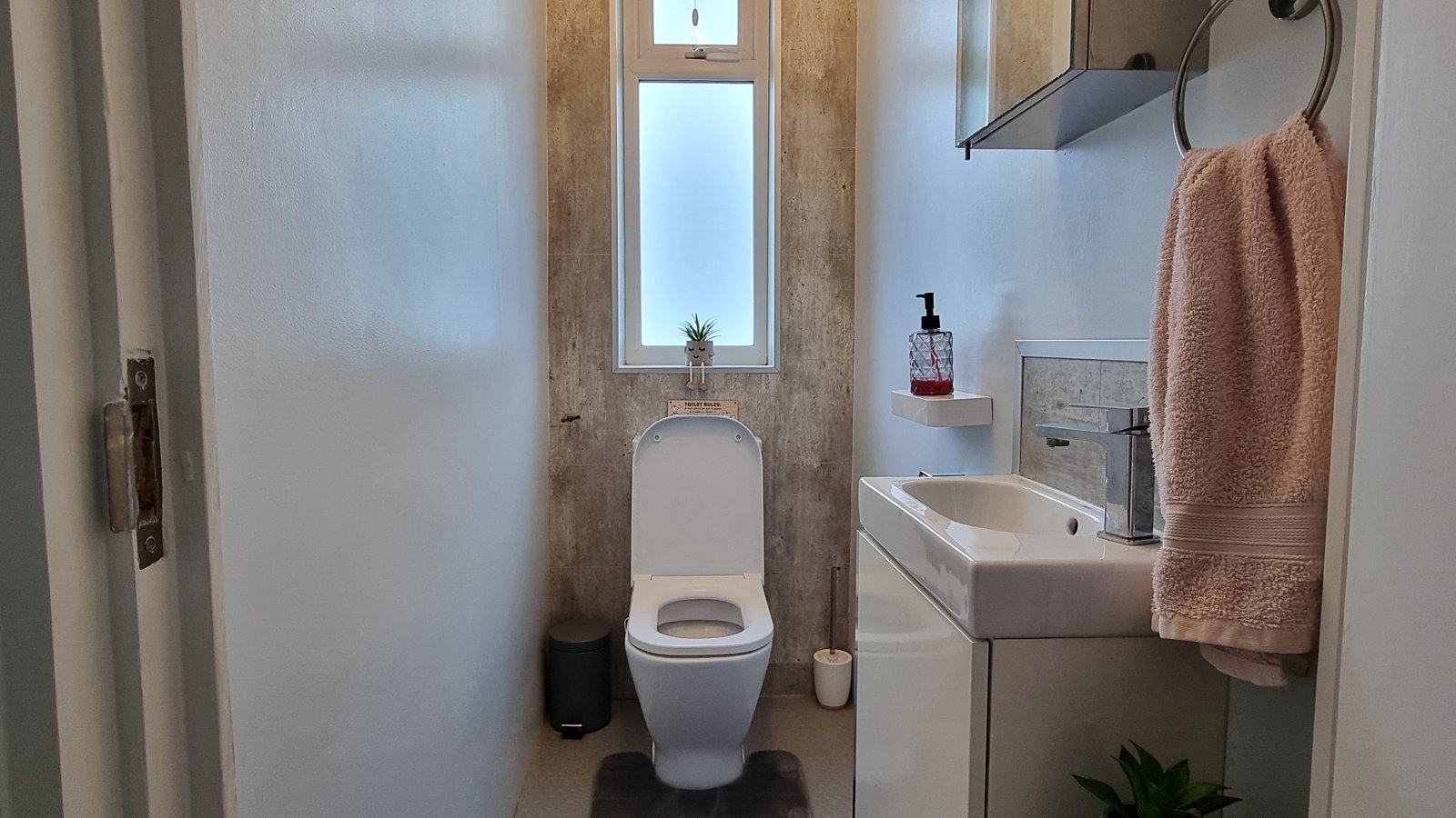 Flat 8, Sunnyacre photo 8