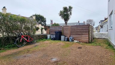 Flat 8, Sunnyacre photo 14