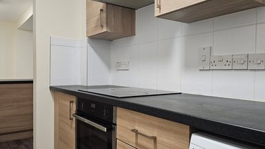 Flat 4, 2 Weighbridge House photo 11