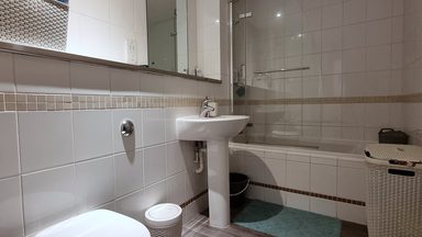 Apt 5, Pavilion House photo 10
