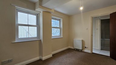 Flat 5 Weighbridge House photo 4
