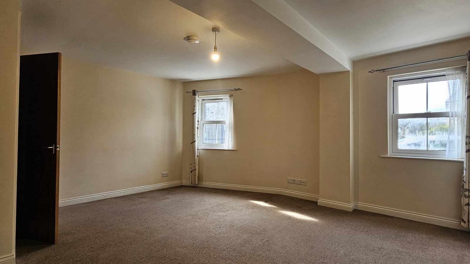 Flat 5 Weighbridge House photo 8