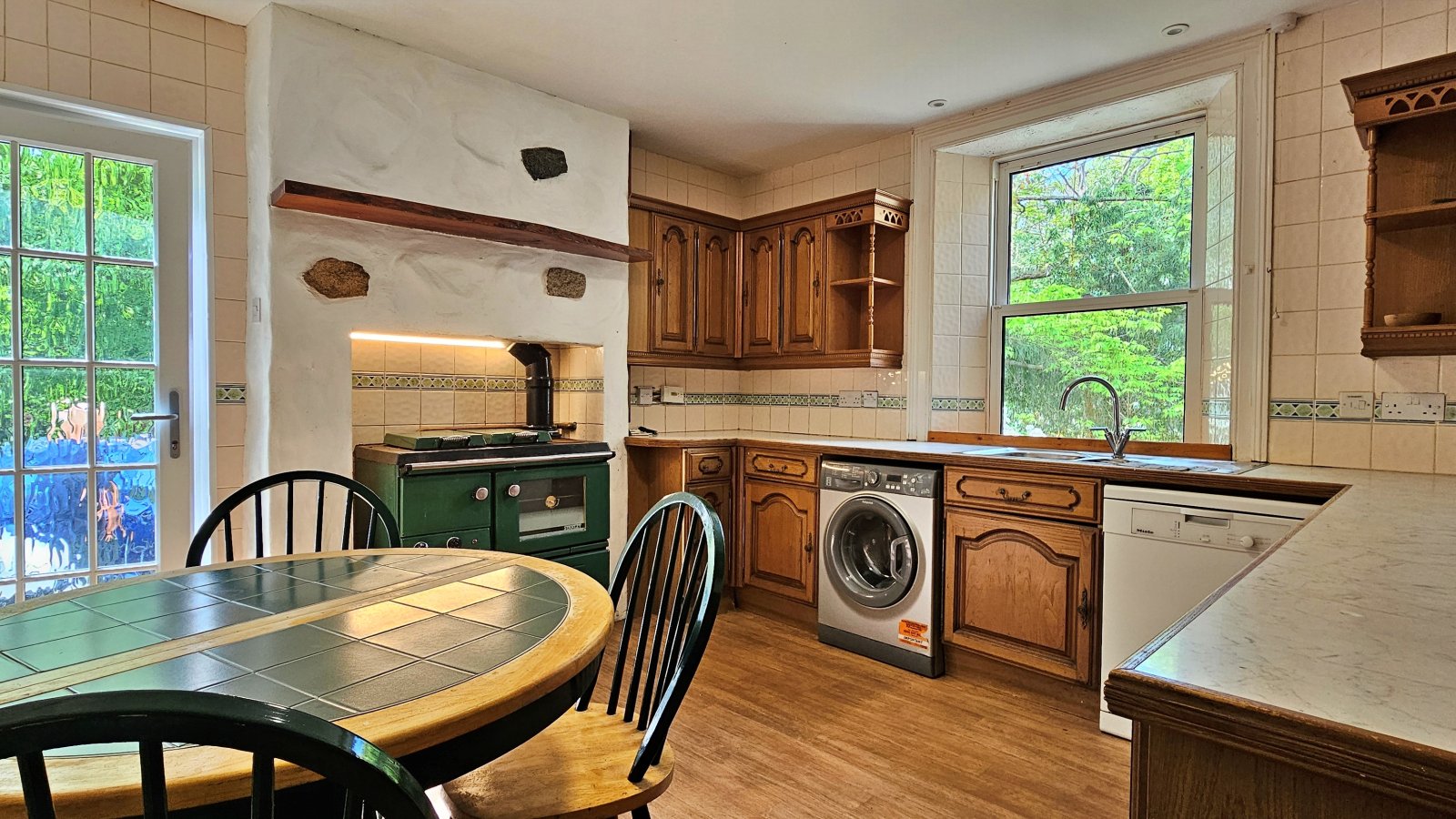 1 Havilland Cottages photo 6