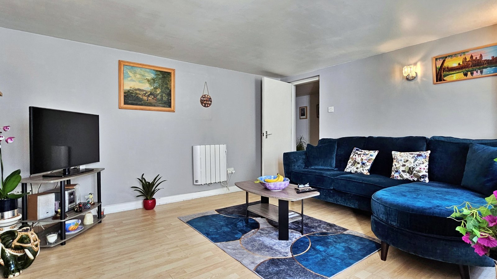 Flat 1, 100 Victoria Road