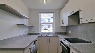 1 Mandeville Court photo 4