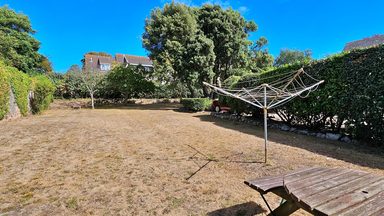 10 Belvoir House photo 16