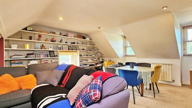 10 Belvoir House photo 8