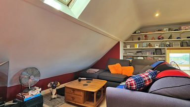 10 Belvoir House photo 9
