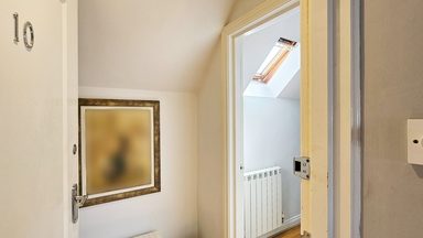 10 Belvoir House photo 2