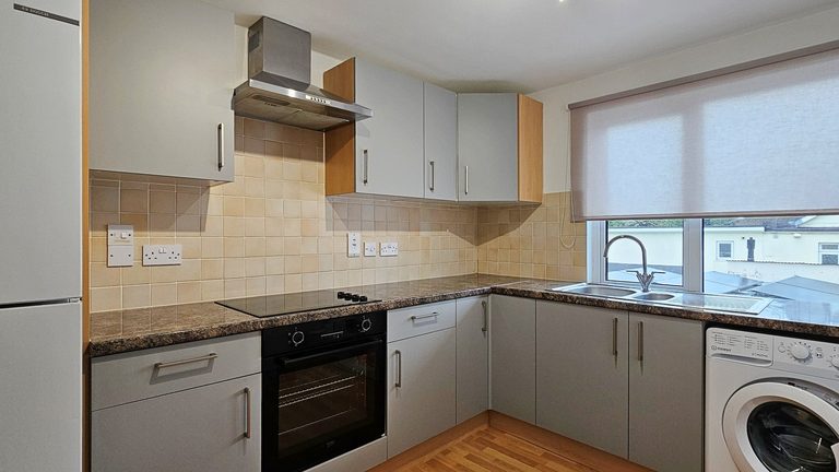 Flat 2, Barras House - photo 6 of 12