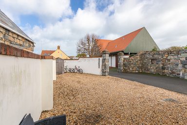 2, Grange Place photo 24