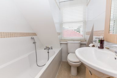 3, Belle Vue photo 22