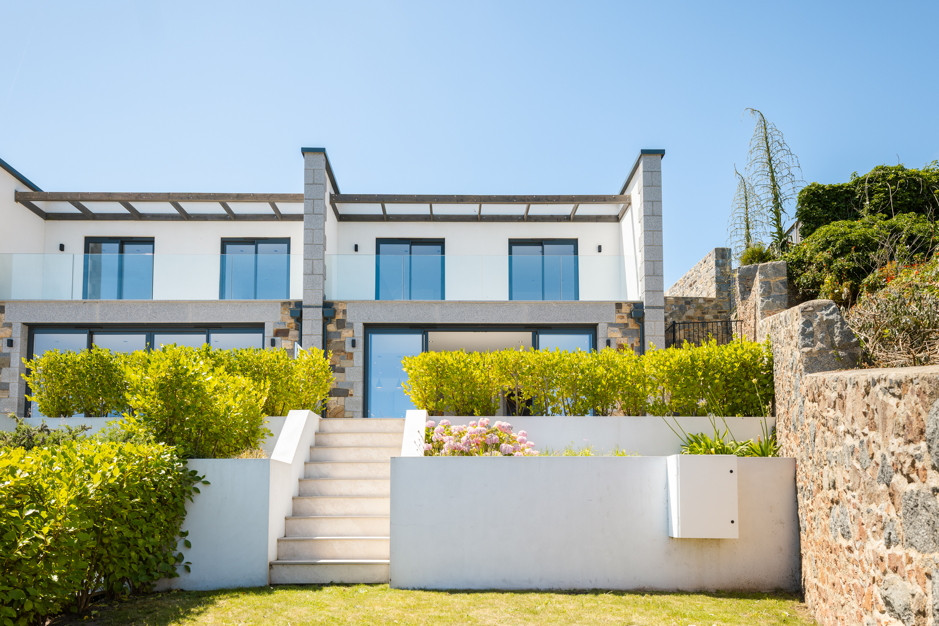 4, Clifton Crest photo 37