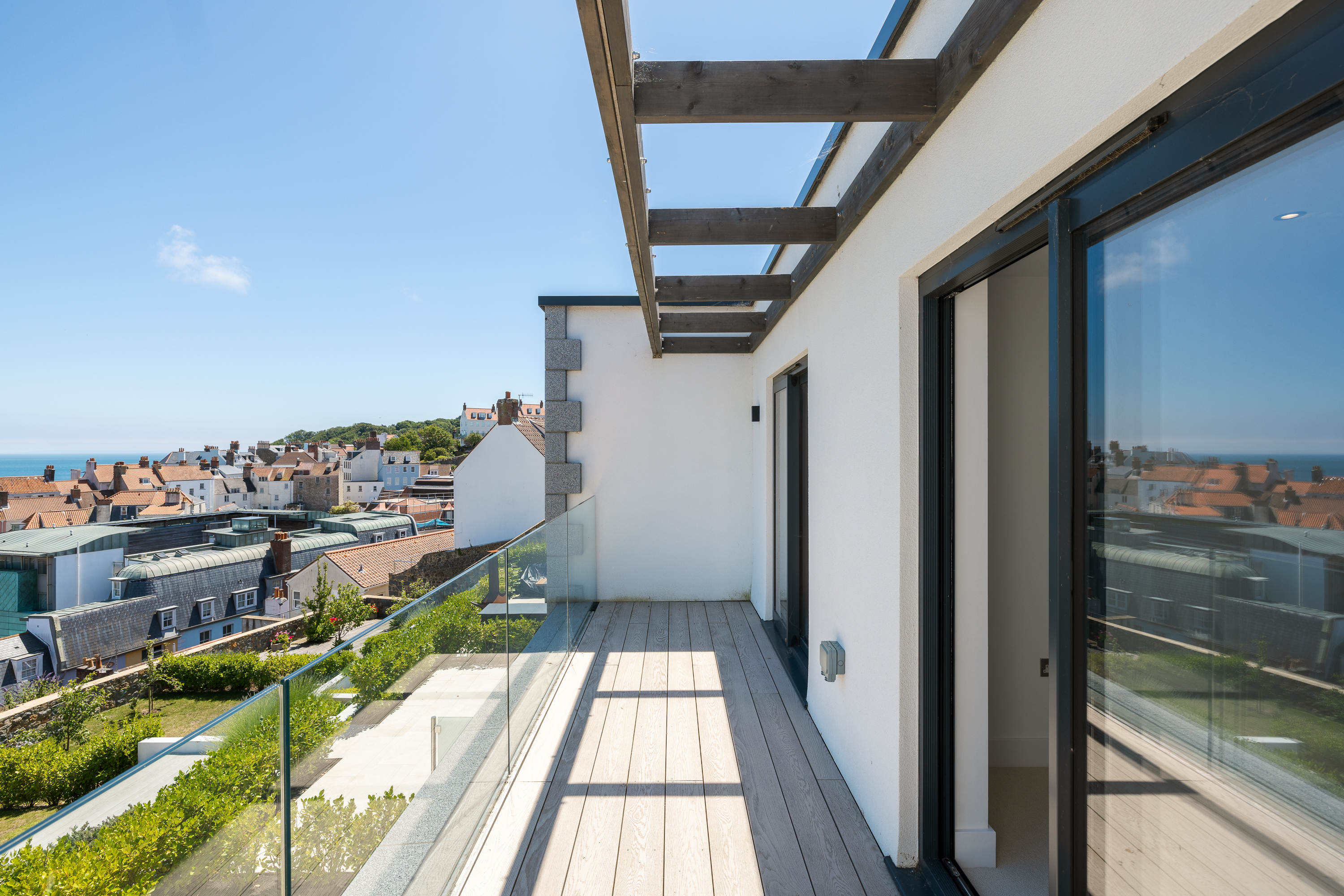 4, Clifton Crest photo 26