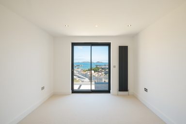 4, Clifton Crest photo 28