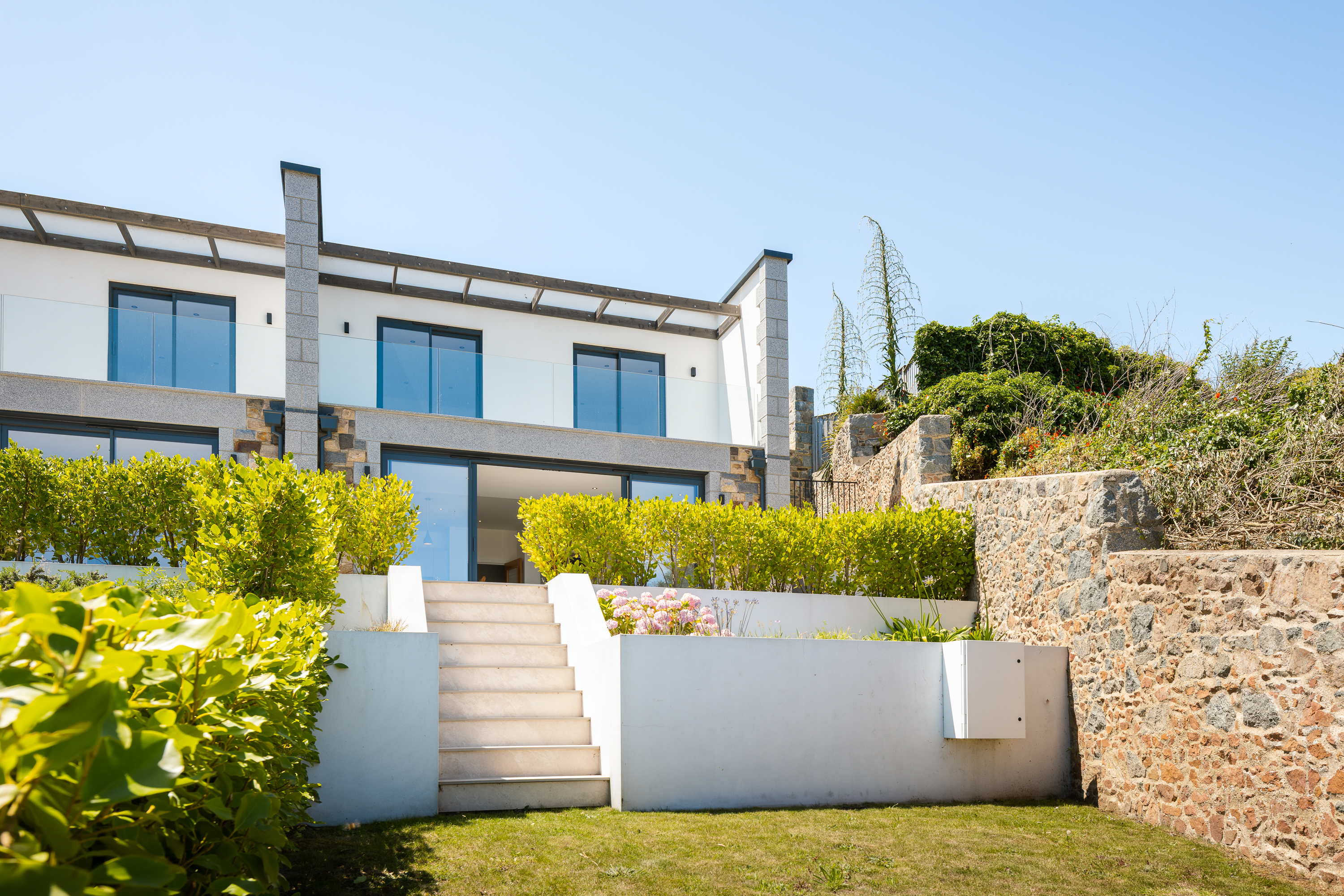 4, Clifton Crest photo 38