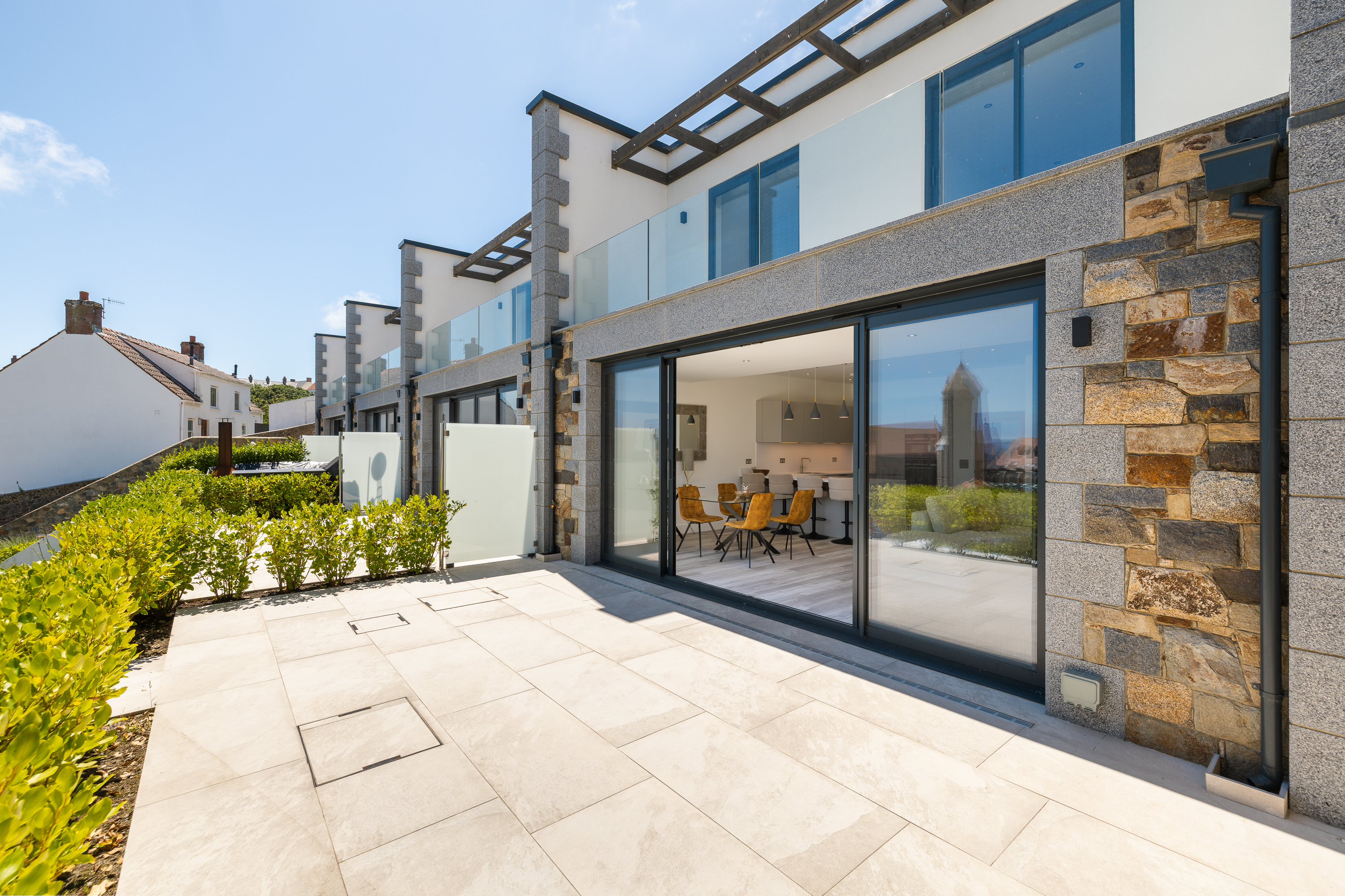 4, Clifton Crest photo 35