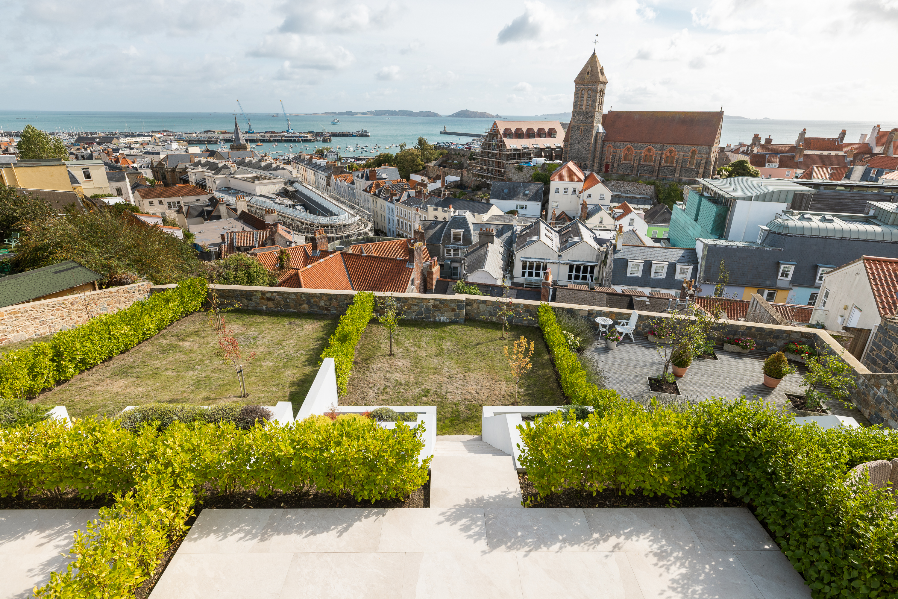 2, Clifton Crest photo 42