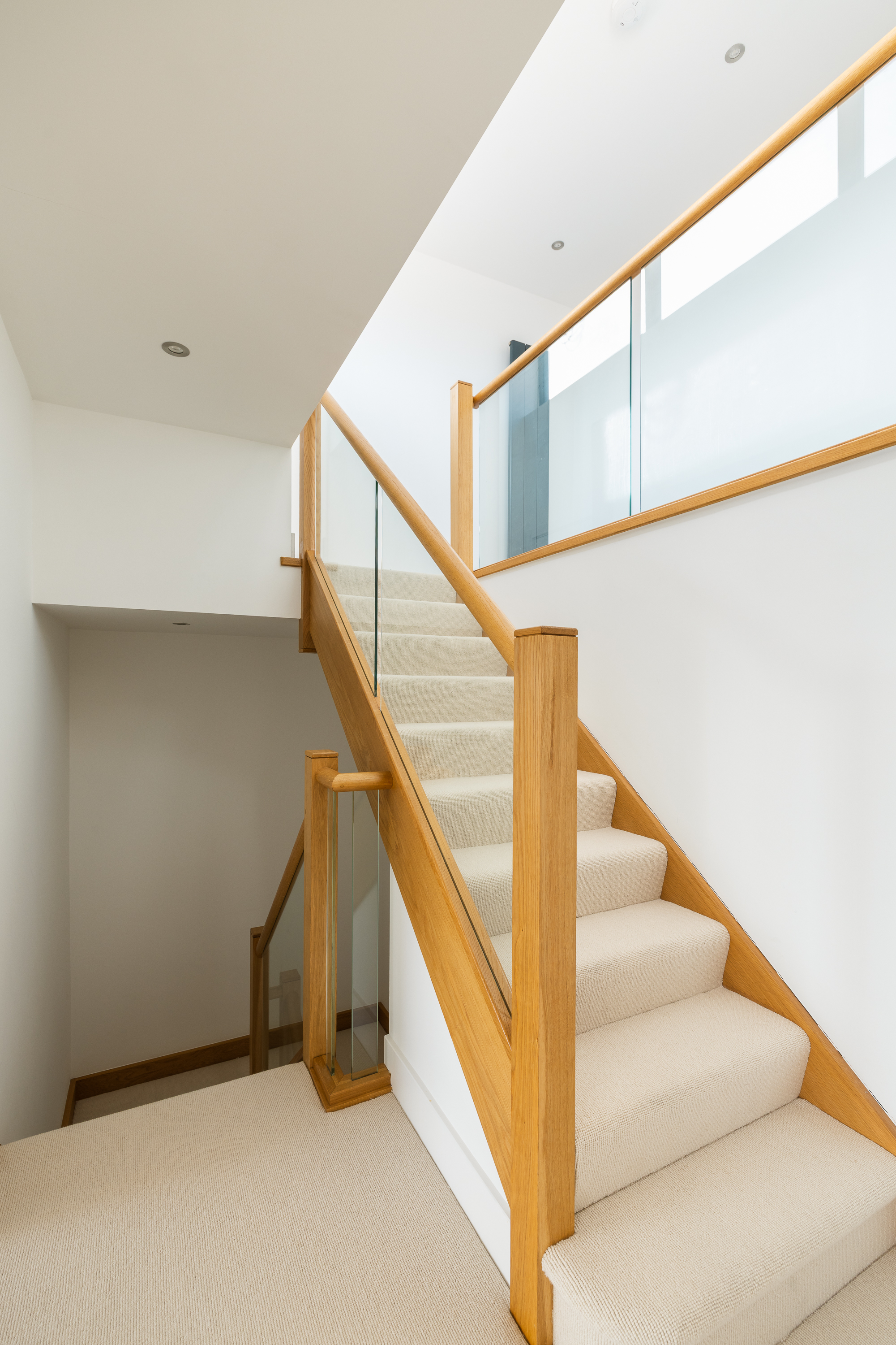2, Clifton Crest photo 6