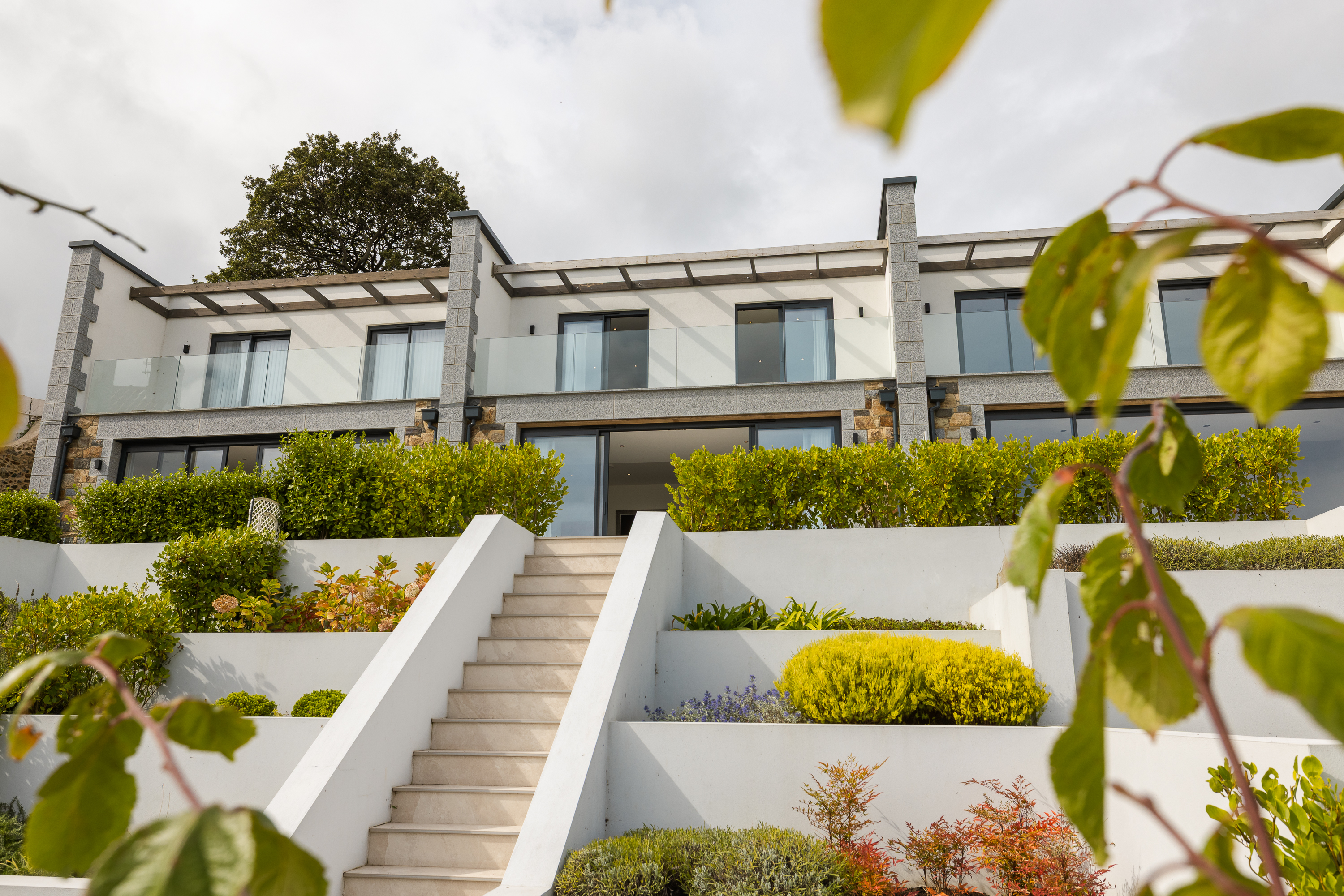 2, Clifton Crest photo 50