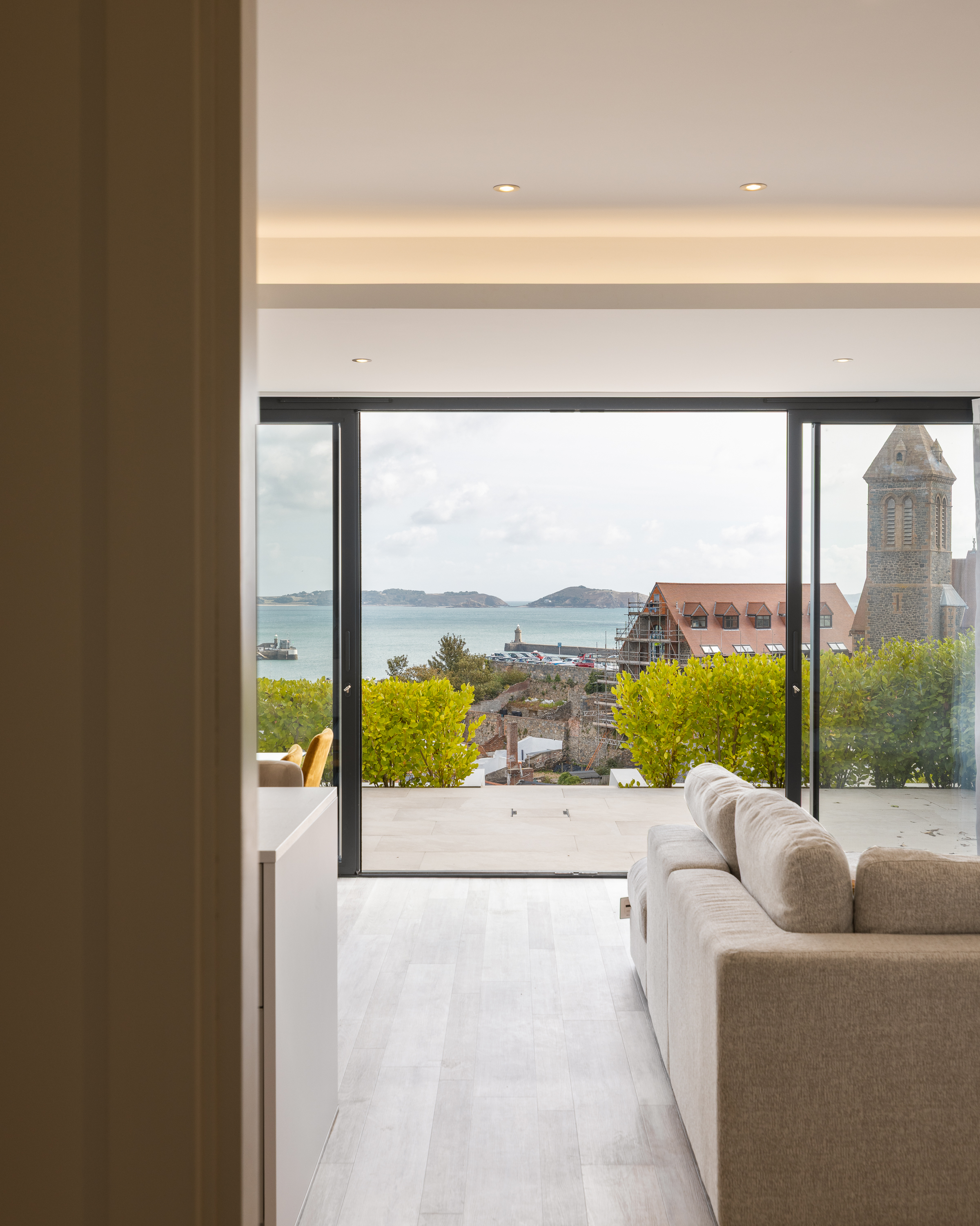 2, Clifton Crest photo 7