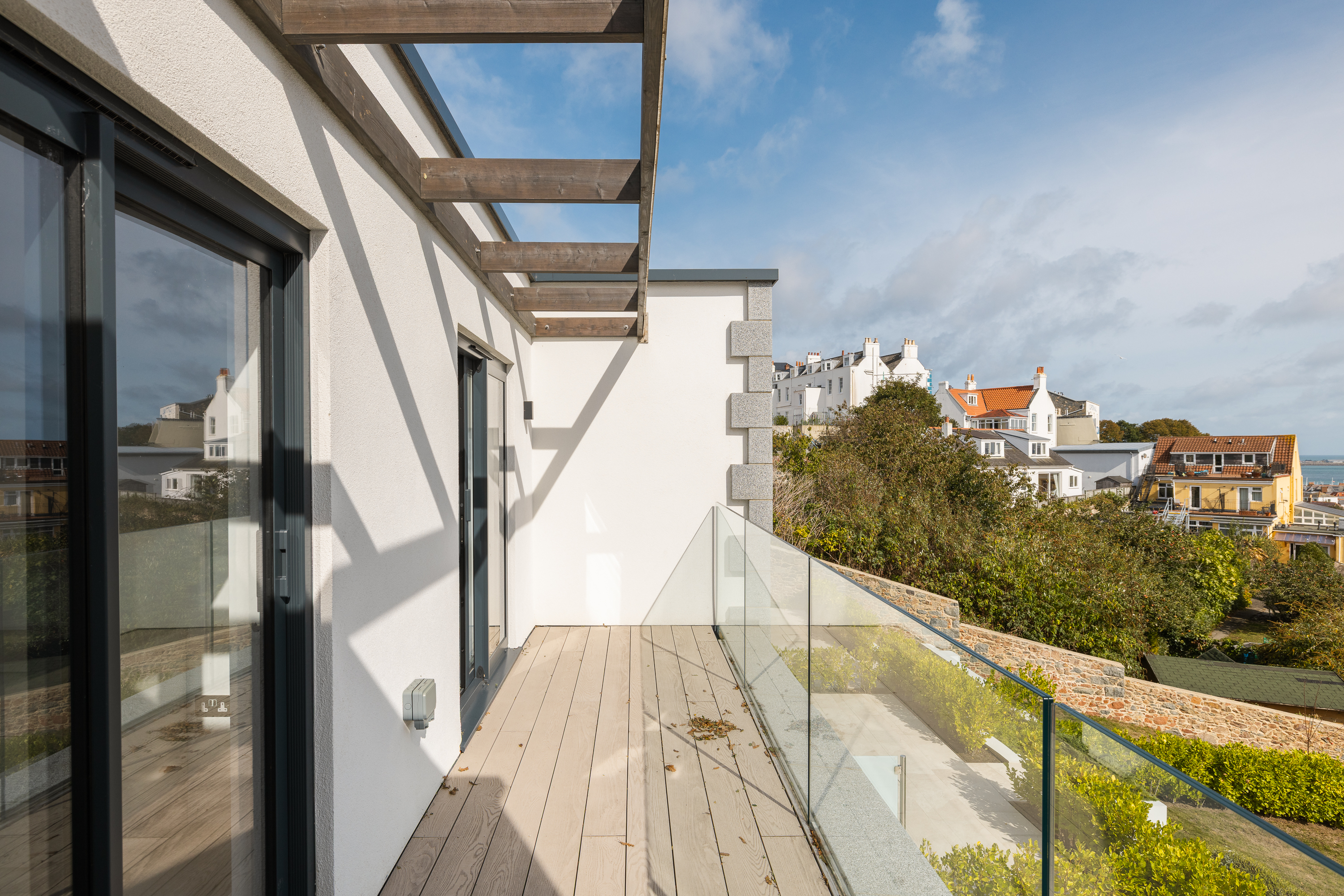 2, Clifton Crest photo 34