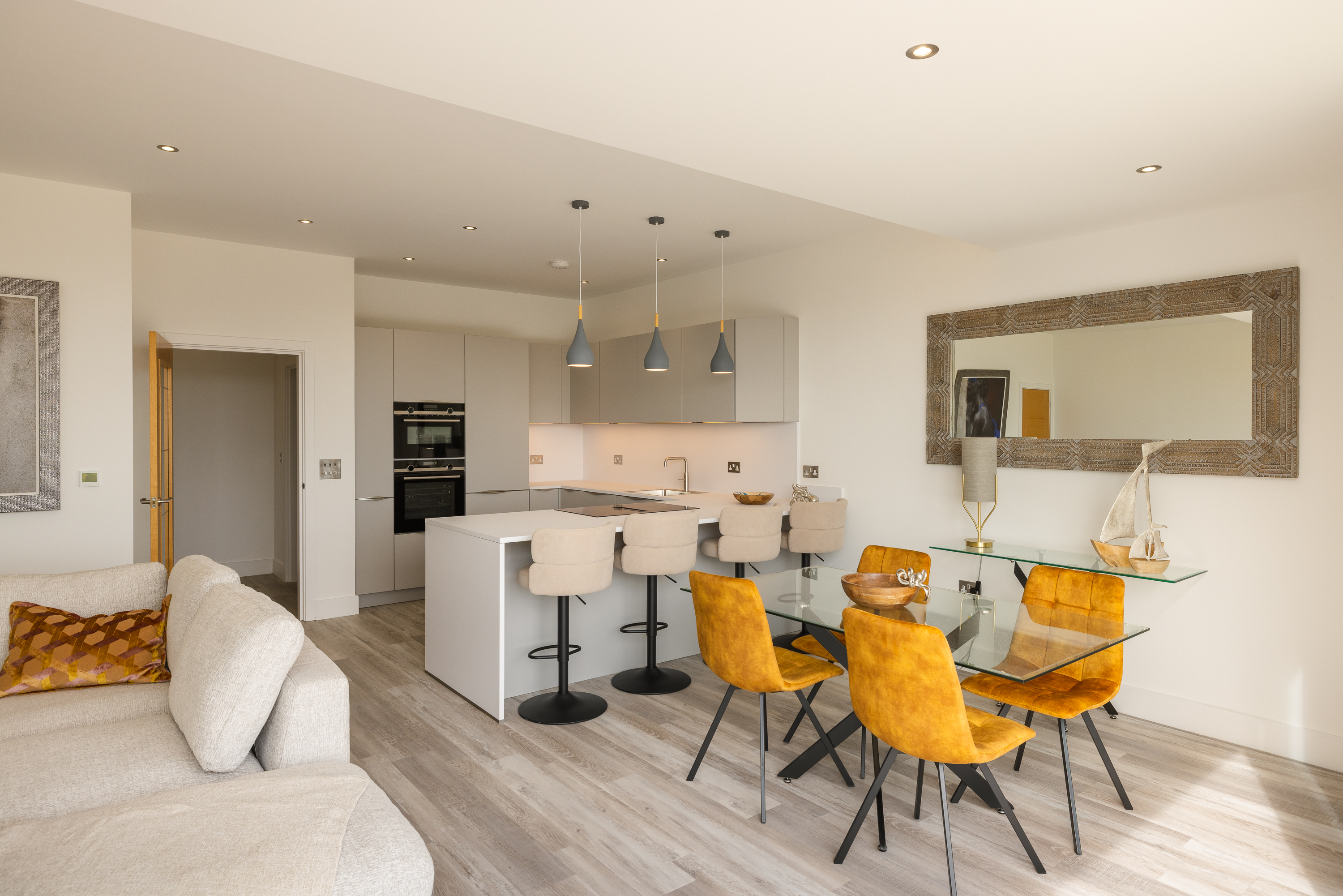 2, Clifton Crest photo 12