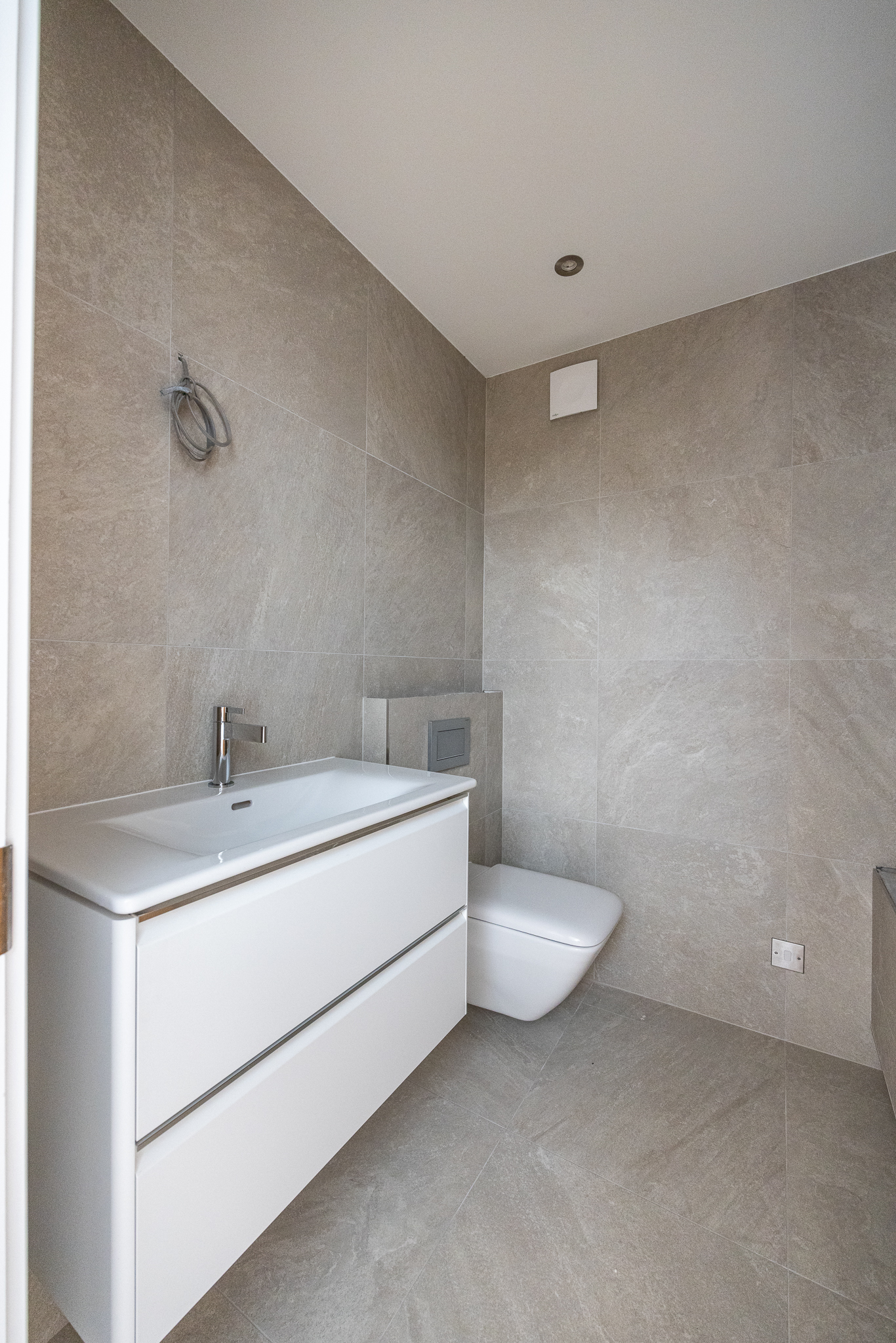 3, Clifton Crest photo 24
