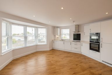 10, Braye Gardens photo 4