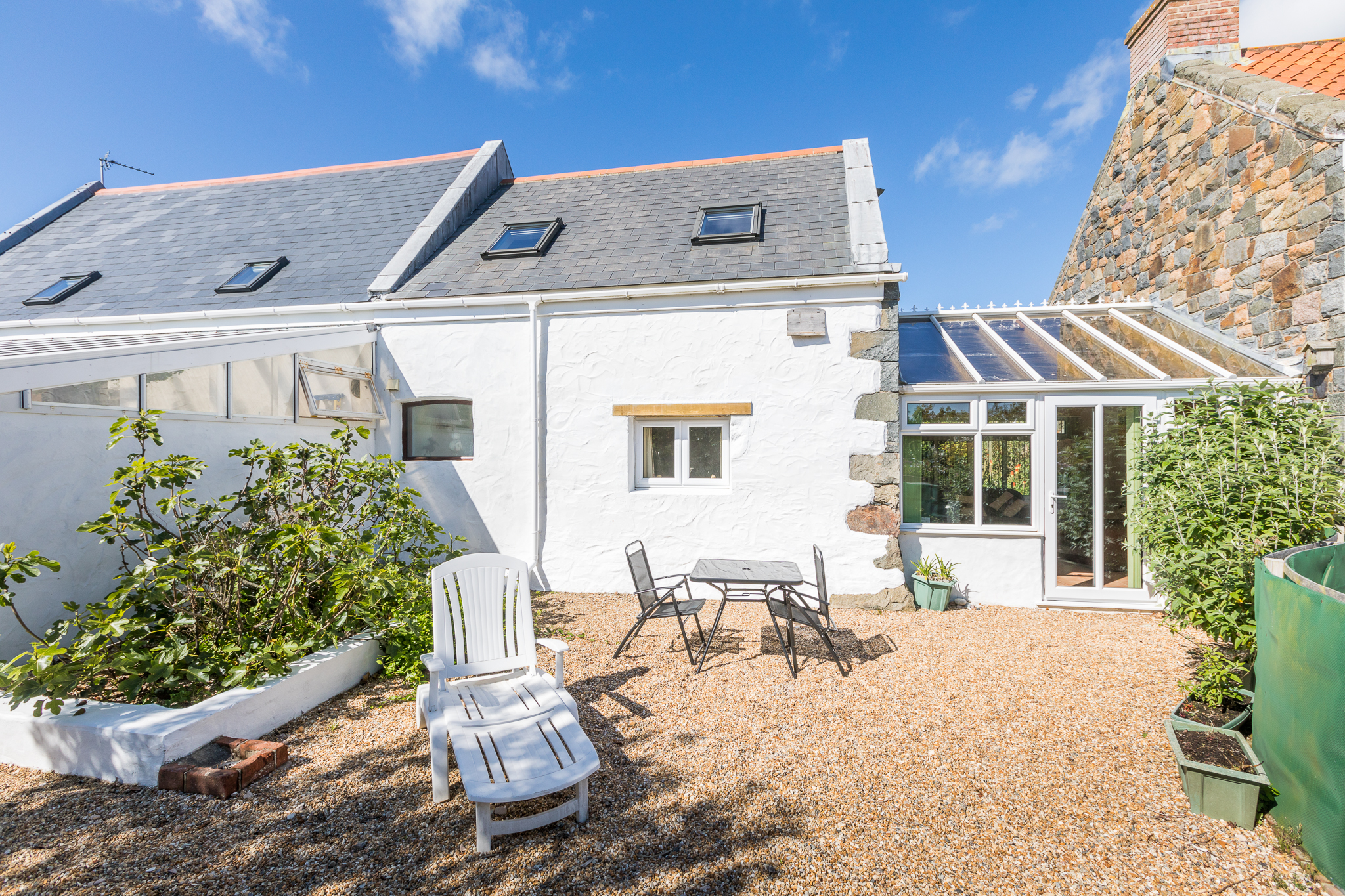 La Petite Grange (Short Term Let) photo 17